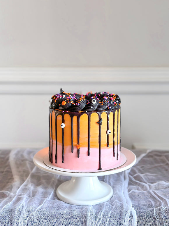 Halloween Cake Decorating with Monica Bakes